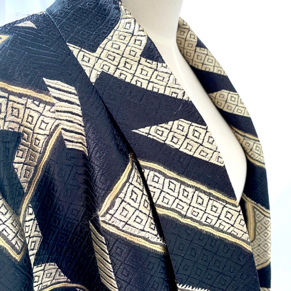 CHICO’s Black and Gold Metallic Geometric Kimono Style Open Coat L - Picture 9 of 10